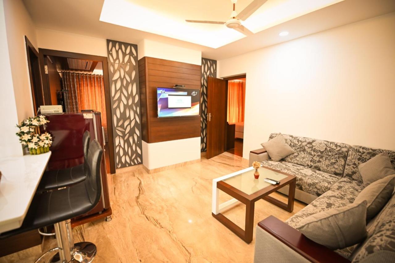 Chola Serviced Apartment Tiruchirappalli Esterno foto